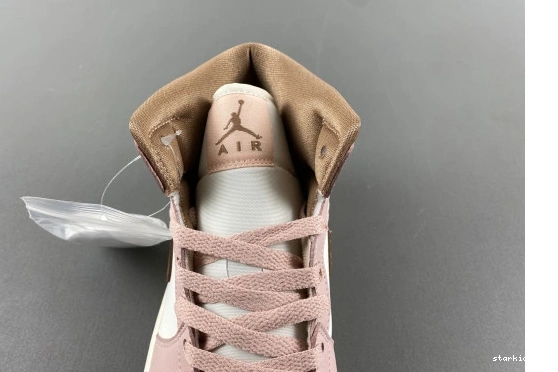 Mid Feasts 1 Jordan BQ6472-620  BQ6472-620 Air  1105